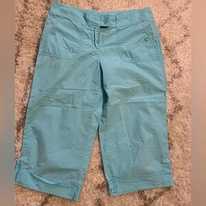 Women's New York & Company Capris Cropped Pants Size 10 Turquoise